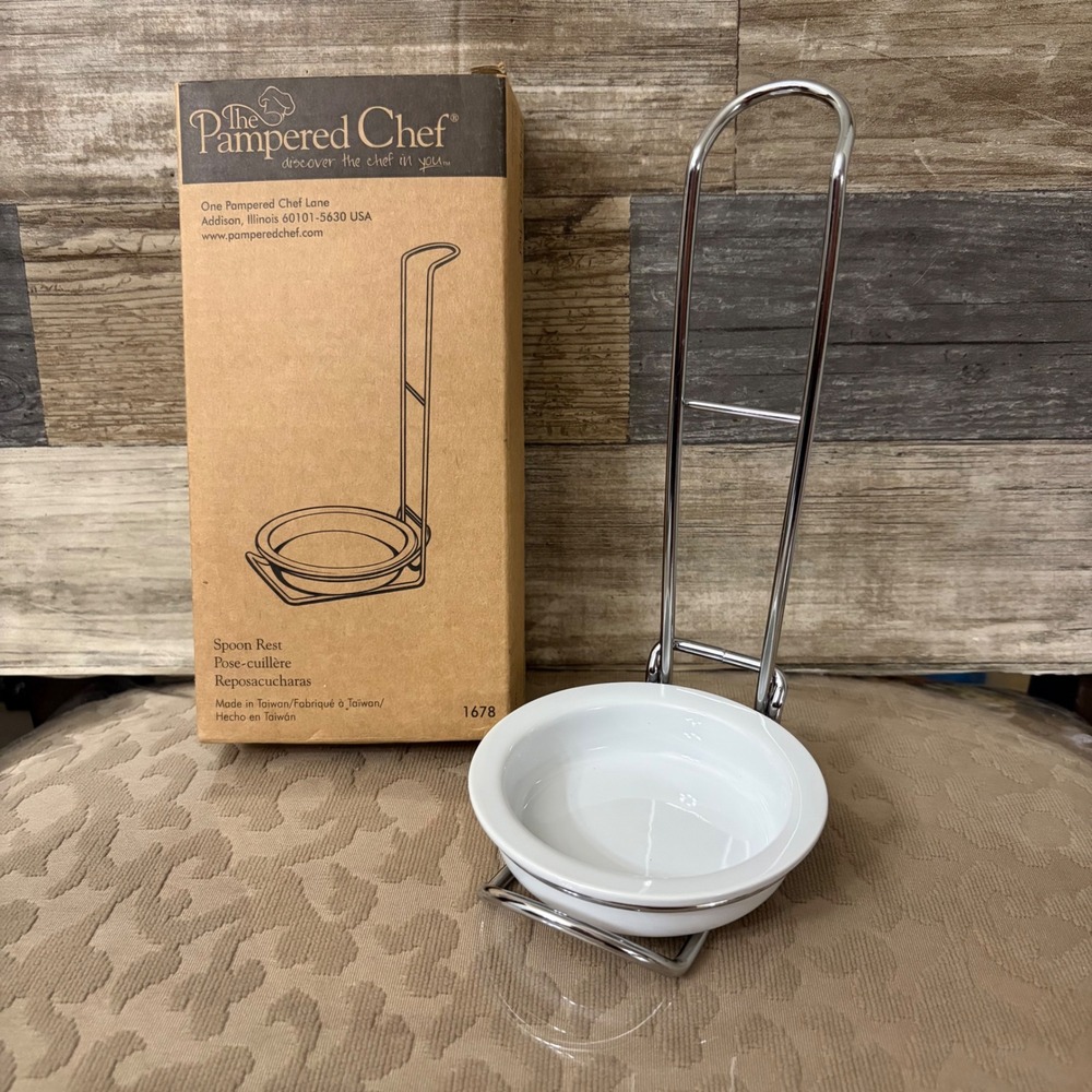 Pampered Chef Spoon Rest 1678 White Ceramic Dish Chrome Stand Upright Holder